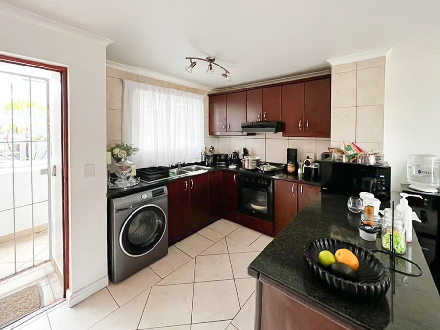 2 Bedroom Property for Sale in Okennedyville Western Cape